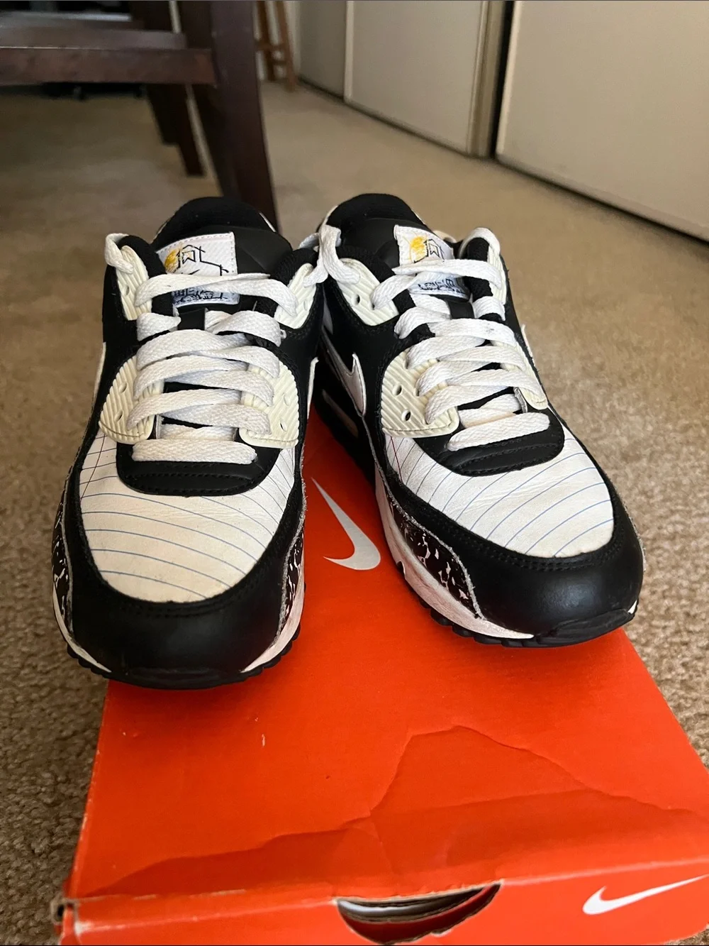 Nike Black & White Air Max Notebook-Print Sneakers
